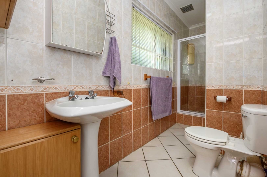 6 Bedroom Property for Sale in Lorraine Eastern Cape